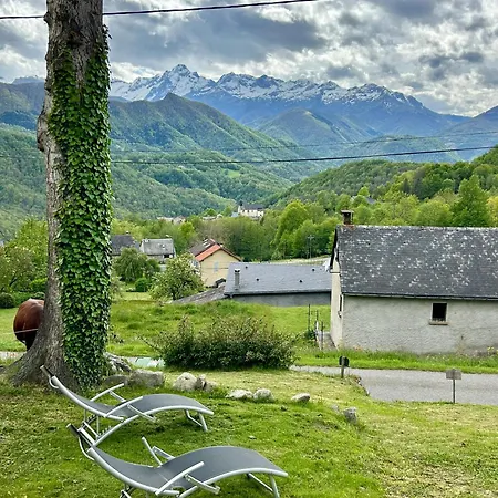 Chez Barque, Cominac Holiday home