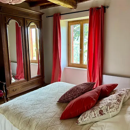 Chez Barque, Cominac Holiday home *